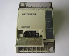 三菱(MITSUBI)　PLC本体　FX1S-14MT-D