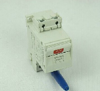 三菱(MITSUBI)　交流接触器　CP30-BA 1-M 1P 0.5A