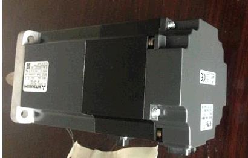 三菱(MITSUBI)　伺服电机　HF-SP301K